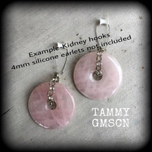 Load image into Gallery viewer, Rose quartz ear weights 2 gauge ear hangers 6mm tunnel dangles 8mm gemstone weights Hanging gauges 4mm plug dangles 10mm gauged earrings