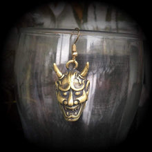Load image into Gallery viewer, Hannya Mask earring, Single earring, Japanese earrings, Tattoo jewelry, Tunnel earring, Hannya jewelry, Oni Mask, Bronze weight, Kawaii