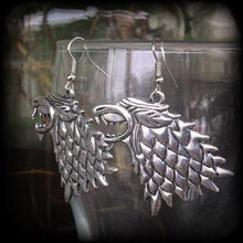 Load image into Gallery viewer, Wolf earrings Animal earrings Game of Thrones earrings House Stark Dire wolf Winterfell Tunnel earrings Plug earrings Gauged earrings Gauges