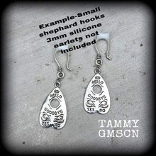 Load image into Gallery viewer, 3mm 8 gauge Ouija plug dangle Planchette Tunnel dangles 2 gauge ear hangers Esoteric jewelry 4mm gauges 8 gauge hangers 8mm Gauged earrings