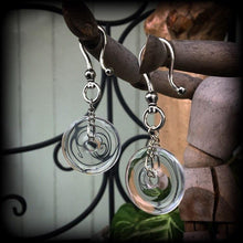 Load image into Gallery viewer, Quartz earrings Crystal earrings Clear quartz Donut earrings Dangle earrings 2 gauge plug earrings 8mm tunnel earrings 6mm gauged earrings