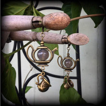 Load image into Gallery viewer, 12 gauge ear hangers, 10g, 8g, Stretchers, Plug dangles, Light weight ear weights, Tunnel dangles, Alice in Wonderland, Gauged earrings 14g