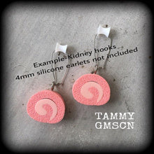 Load image into Gallery viewer, Cake earrings Kitsch earrings Sponge cake Cake jewelry Food jewelry Junk food jewelry Pink earrings Gifts for girls Gifts for her Gauges