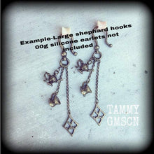 Load image into Gallery viewer, 2 gauge tunnel dangles Alice in Wonderland Ear weights 6mm ear hangers Gauged earrings 8mm plug dangles 0 gauge plug earrings 4mm 3mm Gauges