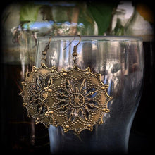 Load image into Gallery viewer, Mandala earrings Geometric earrings Sacred Geometry Fractal earrings Mandala jewelry Tunnel earrings Plug earrings Fractal jewelry 2g 4g 6g