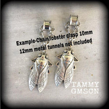 Load image into Gallery viewer, Insect earrings, Locust Earrings, Tunnel earrings, Cicada earrings, Plague, Animal, Biblical, Apocalypse, Gauged earrings, Plug earrings