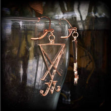 Load image into Gallery viewer, Lucifer earrings, Sigil jewelry, Magick earrings, Wicca, Occult jewelry, Temple of Set, Esoteric, Plug earrings, Tunnel earrings, Gauges 2g