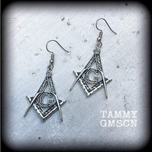 Load image into Gallery viewer, Freemason earrings, Sigil earrings, Esoteric jewelry, Capital G, Occult jewelry, OES, Esoteric earrings, Fraternity jewelry, Tunnel dangles