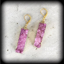 Load image into Gallery viewer, 8 gauge, 6 gauge, 4 gauge, 00 gauge, Druzy ear hangers, Quartz ear weights, Tunnel dangles, Hanging gauges, Gauged earrings 00g 0g 2g 4g 6g