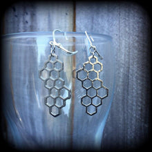 Load image into Gallery viewer, Hexagon earrings, Bee earrings, Honeycomb jewelry, Geometric earrings, Sacred Geometry, Earrings for pierced ears or stretched lobes, Gauges