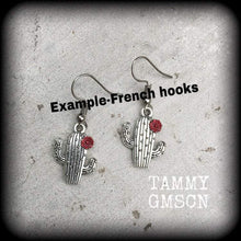 Load image into Gallery viewer, Cactus earrings, Succulent earrings, Plant jewelry, Vegan earrings, Cactus jewellery, Tunnel earrings, Plug earrings, Flower earrings