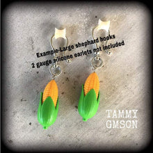 Load image into Gallery viewer, Corn earrings, Corn Cob, Vegan earrings, Vegetable, Food earrings, Thanksgiving, Christmas, Tunnel earrings, Novelty earrings, Plug gauges