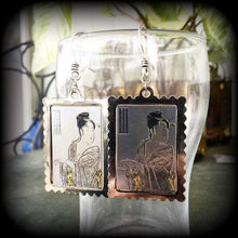 Load image into Gallery viewer, Geisha earrings, Japanese earrings, Kawaii earrings, Oshiroi earrings, Maiko, Geigi, Tunnel dangles, Plug earrings, For pierced ears