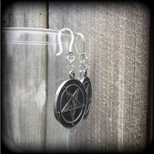 Load image into Gallery viewer, Baphomet earrings, Sigil of Lucifer earrings, Church of Satan, Tunnel earrings, Plug earrings, Gothic jewelry, Occult Esoteric jewelry