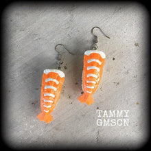 Load image into Gallery viewer, Sushi earrings, Fish earrings, Japanese earrings, Food jewelry, Niguiri Maguro, Sashimi, Yum Cha, Tunnel earrings, Plug earrings, 6g 4g 8g