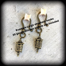 Load image into Gallery viewer, Lantern earrings, Japanese earrings, Bronze Plug earrings, Ornate earrings, Ethnic earrings, Tunnel earrings, Gauge earrings 8g 6g 4g 2g 0g