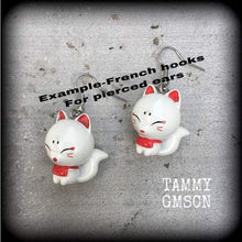 Load image into Gallery viewer, Cute fox earrings Kitsune earrings Kawaii Japanese Inari Fox earrings Kitsch Shinto earrings Japanese Tunnel earrings Oni Plug earrings2g 4g