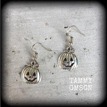 Load image into Gallery viewer, Halloween Earrings Pumpkin Earrings Jack O' Lantern Pumpkin Dangle earrings Pumpkinhead Zombie Horror Movie Pierced ears Samhain Los Muertos