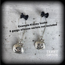 Load image into Gallery viewer, Halloween Earrings Pumpkin Earrings Jack O' Lantern Pumpkin Dangle earrings Pumpkinhead Zombie Horror Movie Pierced ears Samhain Los Muertos