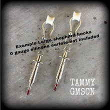 Load image into Gallery viewer, Syringe earrings Halloween earrings Horror earrings Nurse earrings Medical earrings Horror jewelry 4mm plug dangles 8 gauge tunnel earrings