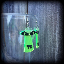 Load image into Gallery viewer, UFO earrings Alien earrings Space earrings Space ship earrings XFiles earrings Alien abduction Tunnel earrings Plug earrings Gauged earrings