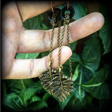 Load image into Gallery viewer, Oak leaf plug dangles 2 gauge tunnel earrings 6mm 7mm 8mm tunnel dangles Dangle earrings Artemis earrings Leaf earrings Bronze Ear hangers
