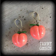 Load image into Gallery viewer, Peach earrings Fruit earrings Food earrings Vegan earrings Tunnel earrings Novelty earrings Plug earrings Earrings for pierced ears Gauges
