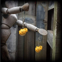 Load image into Gallery viewer, Fugu earrings Fish earrings Japanese earrings Takifugu Sashimi Pufferfish earrings 8 gauge tunnel dangles 4mm ear hangers Bogeo Bok Gauges
