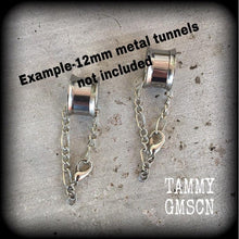 Load image into Gallery viewer, DIY Tunnel dangles Plug dangles Chain and Lobster Clasp 4 gauge 2 gauge 0 gauge 12mm 14mm 16mm Antique Silver Clasps Ear hangers Ear weights