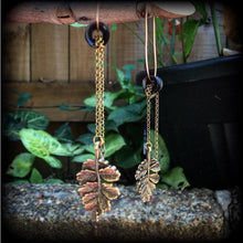 Load image into Gallery viewer, Oak leaf plug dangles 2 gauge tunnel earrings 6mm 7mm 8mm tunnel dangles Dangle earrings Artemis earrings Leaf earrings Bronze Ear hangers