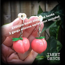Load image into Gallery viewer, Peach earrings Fruit earrings Food earrings Vegan earrings Tunnel earrings Novelty earrings Plug earrings Earrings for pierced ears Gauges