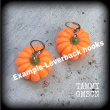 Load image into Gallery viewer, Pumpkin earrings Vegan jewelry Vegetable earrings Food jewelry Thanksgiving Roast dinner Halloween earrings Gauged earrings Tunnel dangles