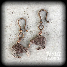 Load image into Gallery viewer, Kiwi bird earrings Ear hangers Ear weights Copper tunnel dangles New Zealand earrings Maori earrings 3mm 4mm Plug earrings Gauged earrings