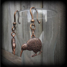 Load image into Gallery viewer, Kiwi bird earrings Ear hangers Ear weights Copper tunnel dangles New Zealand earrings Maori earrings 3mm 4mm Plug earrings Gauged earrings