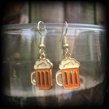 Load image into Gallery viewer, Beer earrings Beer stein earrings Beer glass earrings Oktoberfest earrings Dangle earrings Beer lovers earrings Kidney hooks Leverback hook