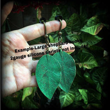Load image into Gallery viewer, Leaf earrings Plant earrings Plug dangles Statement earrings Dangle earrings Artemis earrings Nature earrings Bronze Tunnel earrings Plugs
