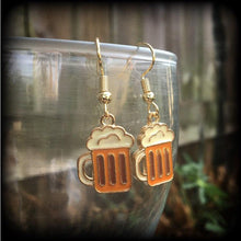 Load image into Gallery viewer, Beer earrings Beer stein earrings Beer glass earrings Oktoberfest earrings Dangle earrings Beer lovers earrings Kidney hooks Leverback hook