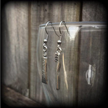 Load image into Gallery viewer, Tooth brush earrings Tooth paste earrings Dentist earrings Hygiene Novelty earrings Plug earrings Tunnel earrings Plug dangles 3mm tunnels